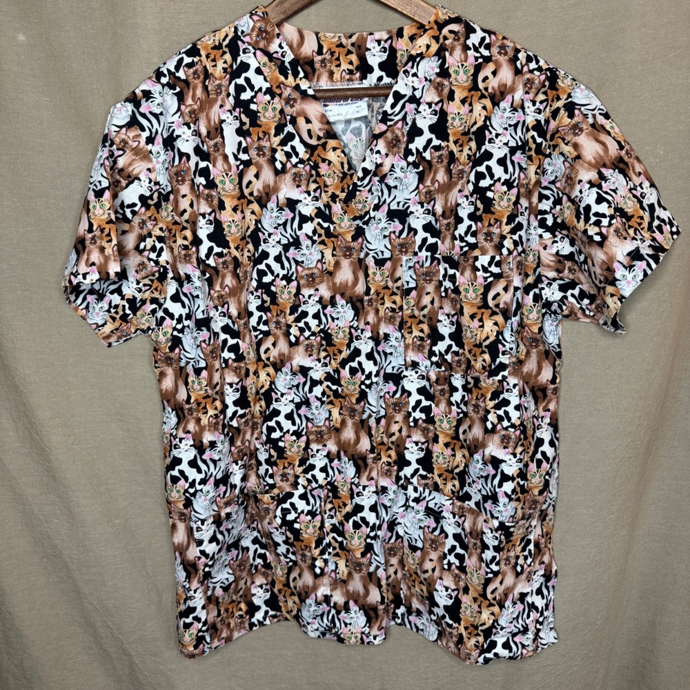 Veterinarian Cotton Cat Kitten Print Scrub Top Medical Vet Medium